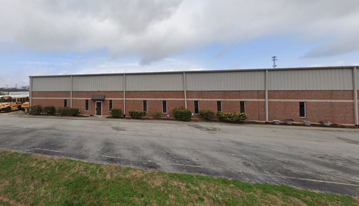 512 Georgia St, Fountain Inn, SC for lease Primary Photo- Image 1 of 6