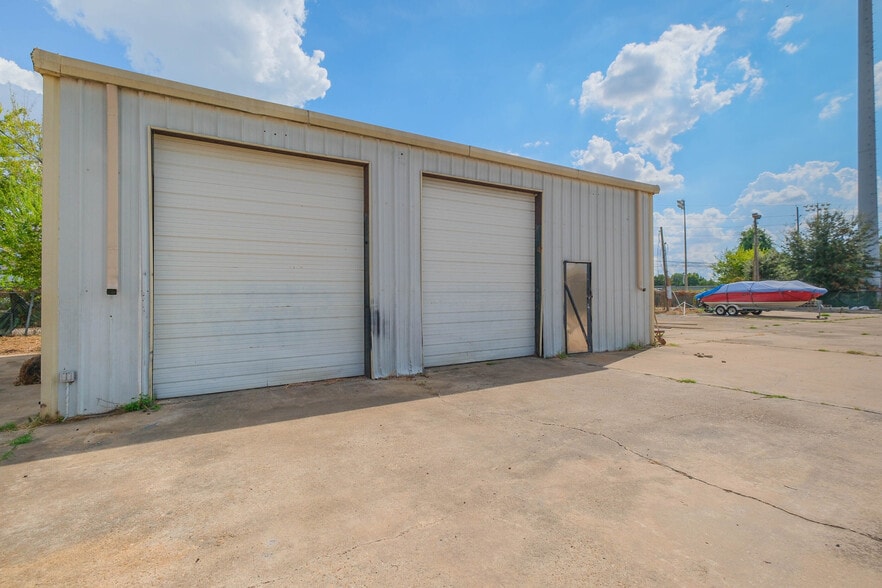 7830 Highway 90A, Sugar Land, TX for lease - Building Photo - Image 1 of 30