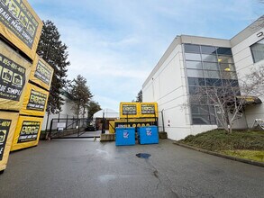 1500-1520 Derwent Way, Delta, BC à louer Photo intérieure- Image 1 de 2