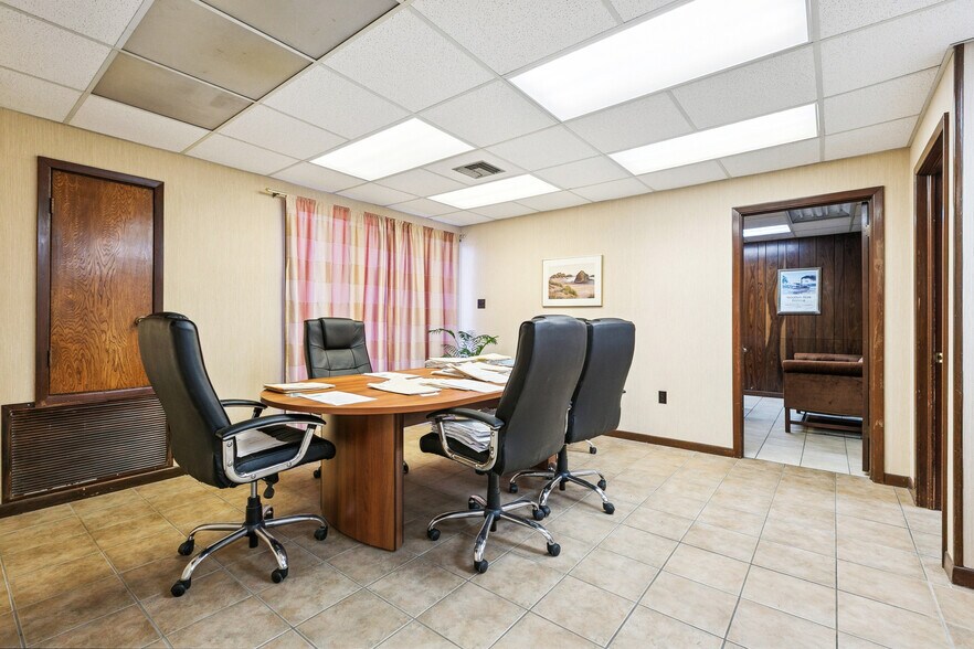 3009 Lime St, Metairie, LA à vendre - Photo intérieure - Image 2 de 5