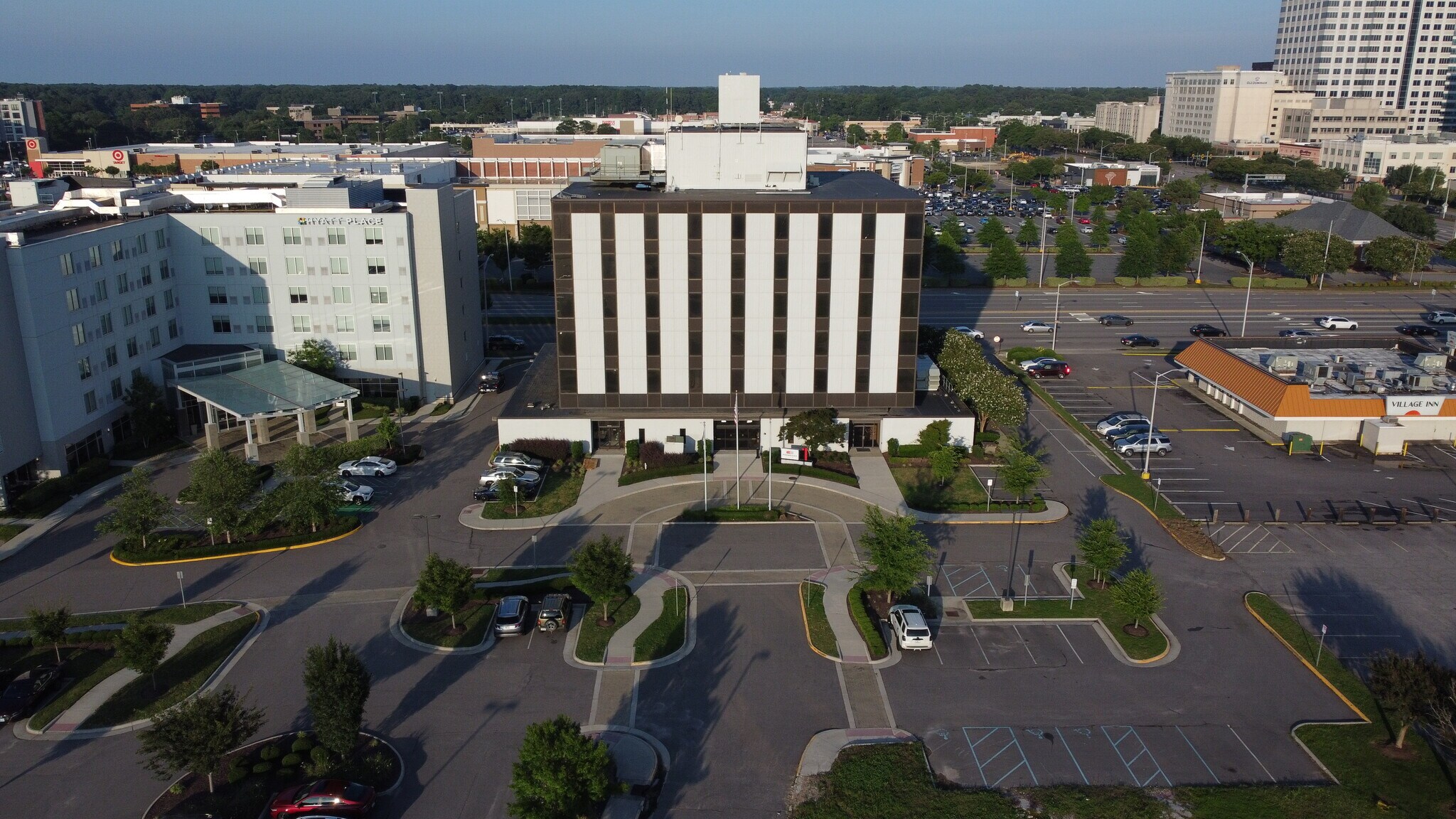 281 Independence Blvd, Virginia Beach, VA for lease Building Photo- Image 1 of 5