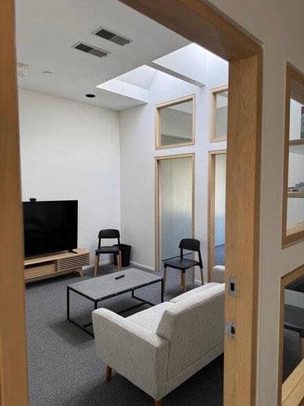 1315 Pacific Ave, Santa Cruz, CA for lease - Building Photo - Image 1 of 7