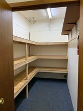 1675 E Seminole St, Springfield, MO à louer Photo du bâtiment- Image 2 de 12