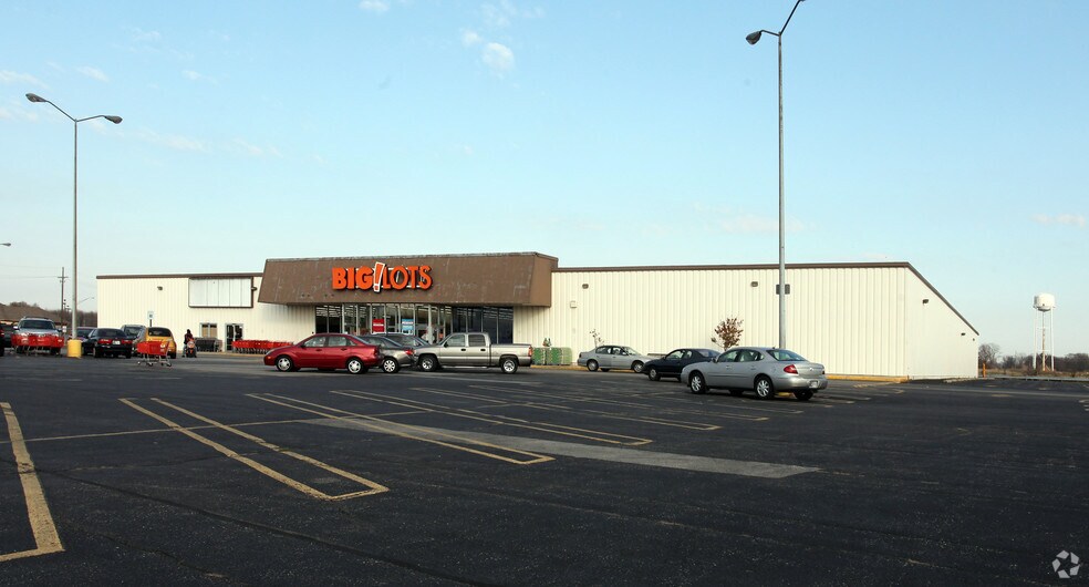 1840 E Michigan Rd, Shelbyville, IN for lease - Primary Photo - Image 1 of 21