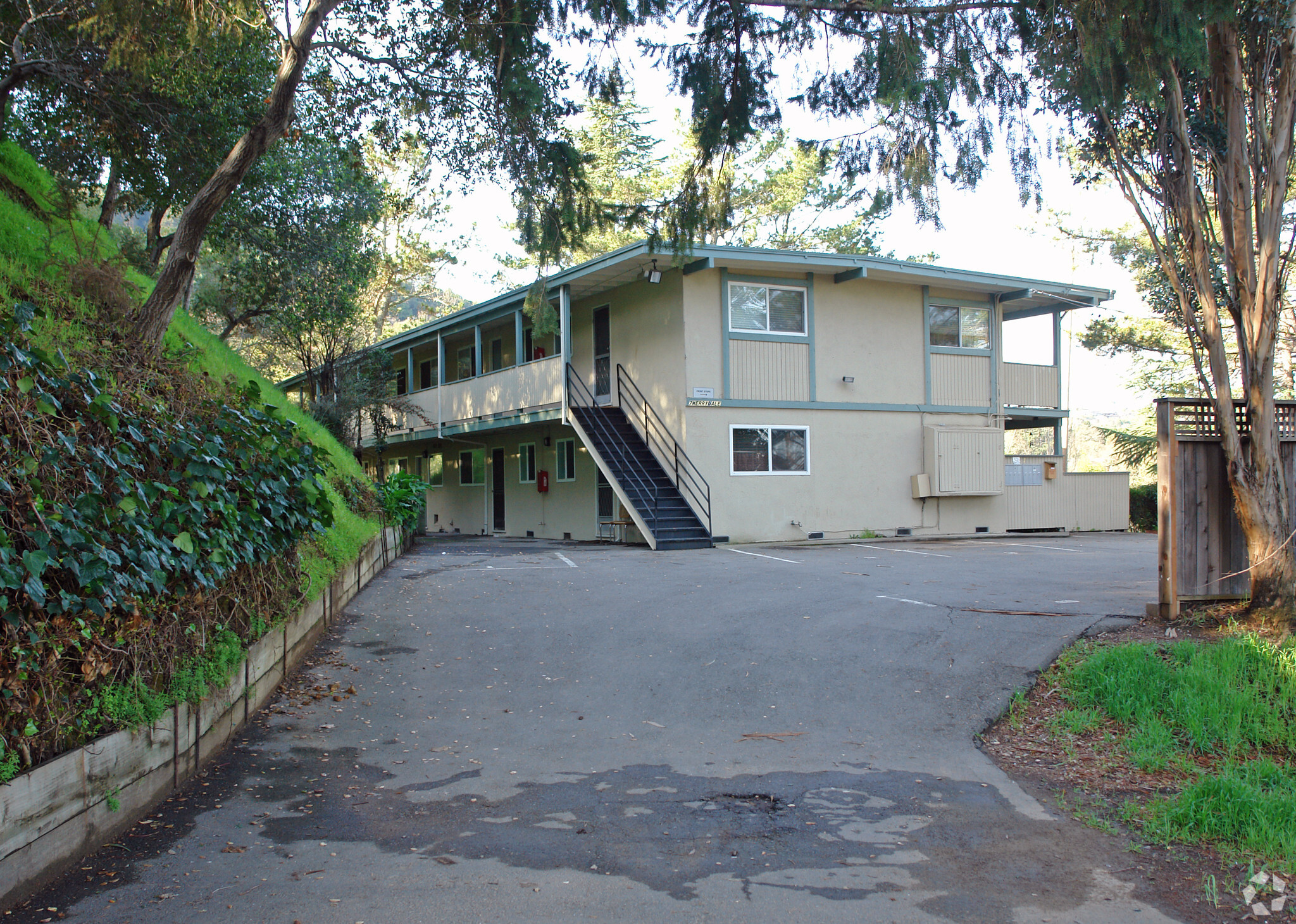 7 Merrydale Rd, San Rafael, CA for sale Primary Photo- Image 1 of 18