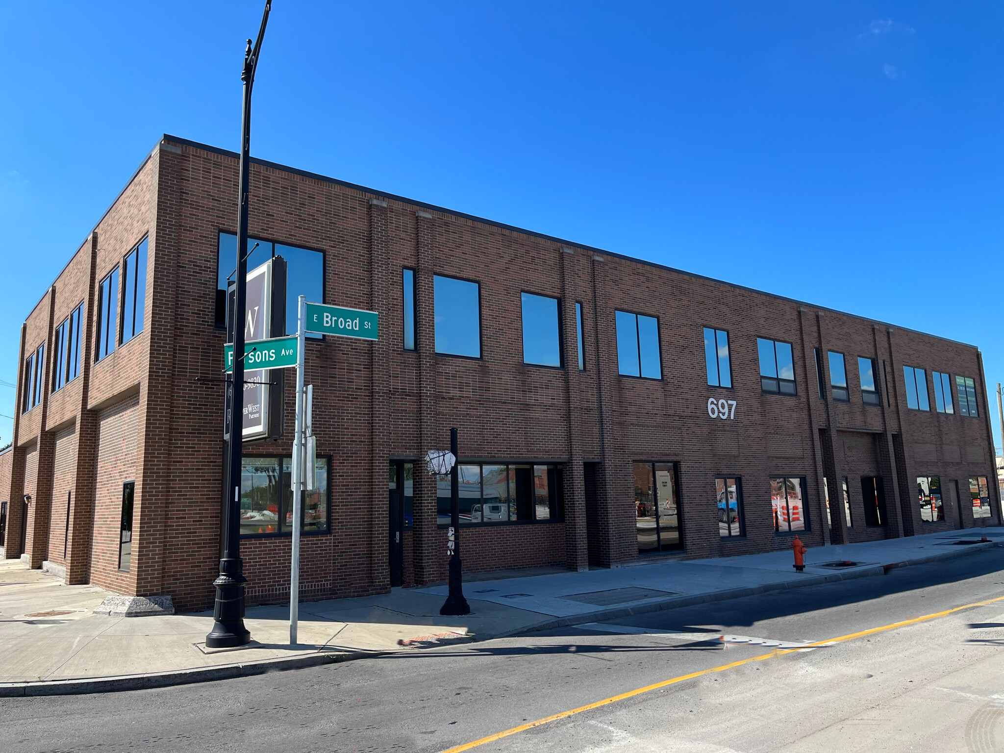 693-697 E Broad St, Columbus, OH for sale Building Photo- Image 1 of 1