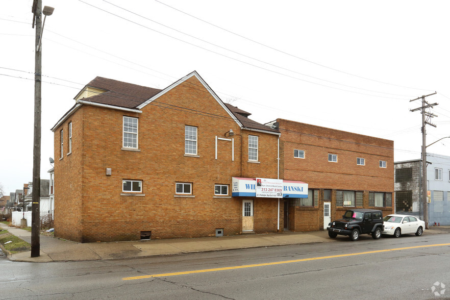 2922 Carpenter St, Hamtramck, MI à vendre - Photo principale - Image 1 de 1