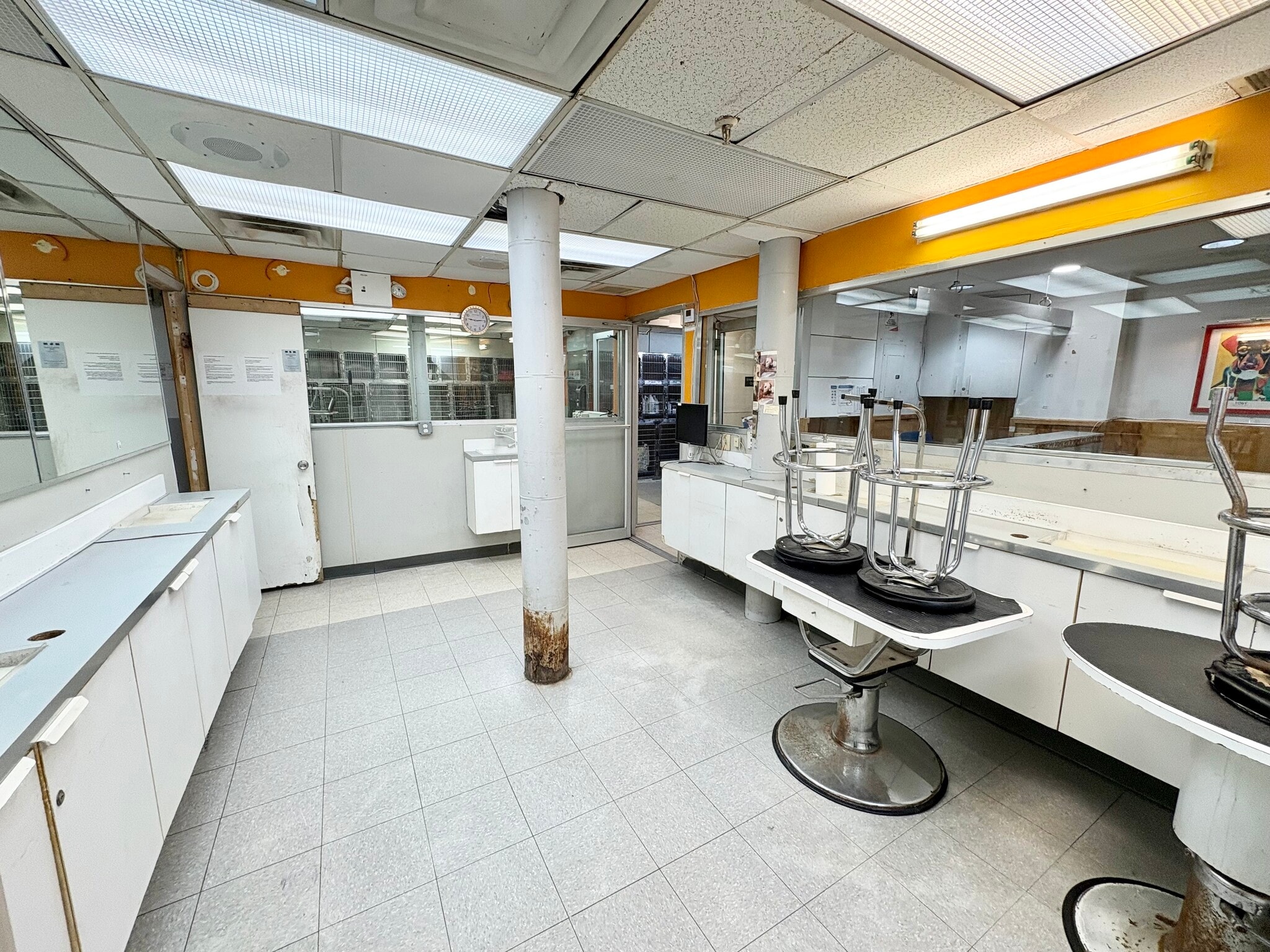 73 W 83rd St, New York, NY for lease Interior Photo- Image 1 of 14