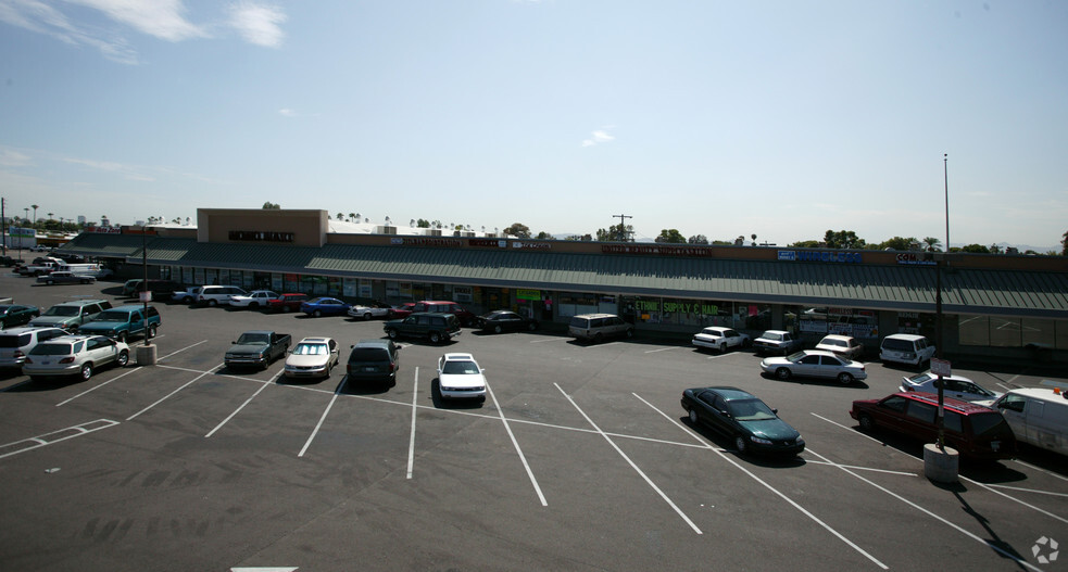 N 27th Ave, Phoenix, AZ for lease - Building Photo - Image 3 of 4