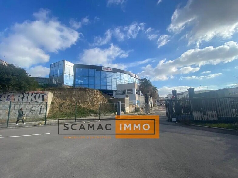 Flex dans Marseille à louer - Photo du bâtiment - Image 2 de 3