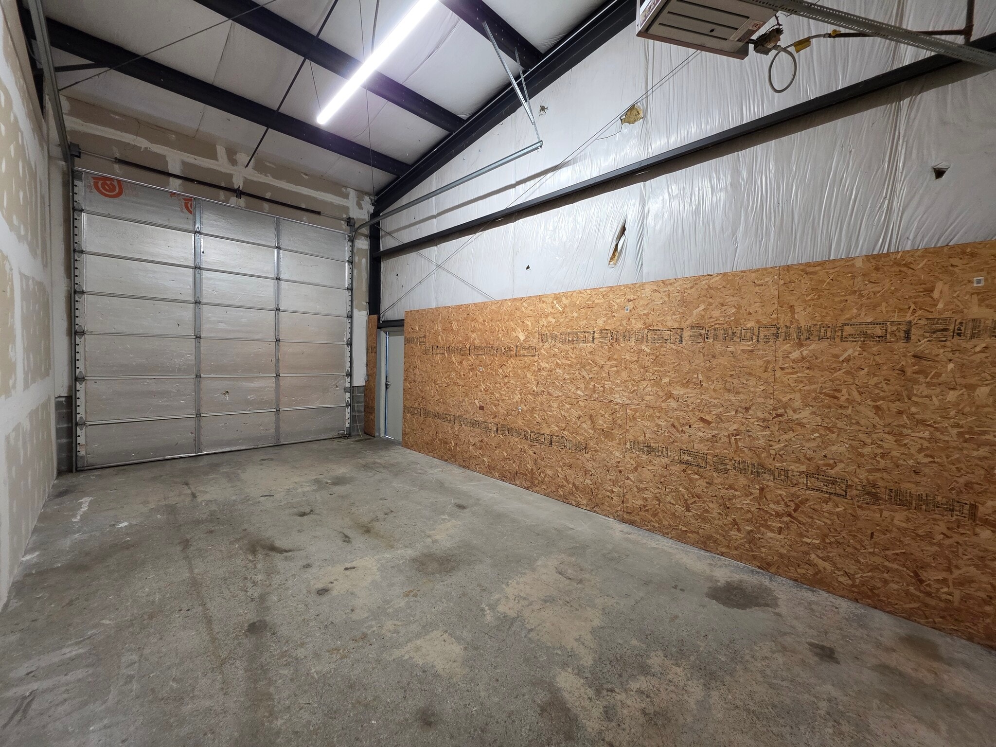 13909 Meridian Ave E, Puyallup, WA for lease Interior Photo- Image 1 of 5