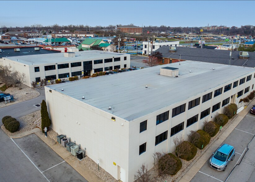 309-311 Spangler Drive portefeuille de 2 propriétés à vendre sur LoopNet.ca - Photo du bâtiment - Image 2 de 10