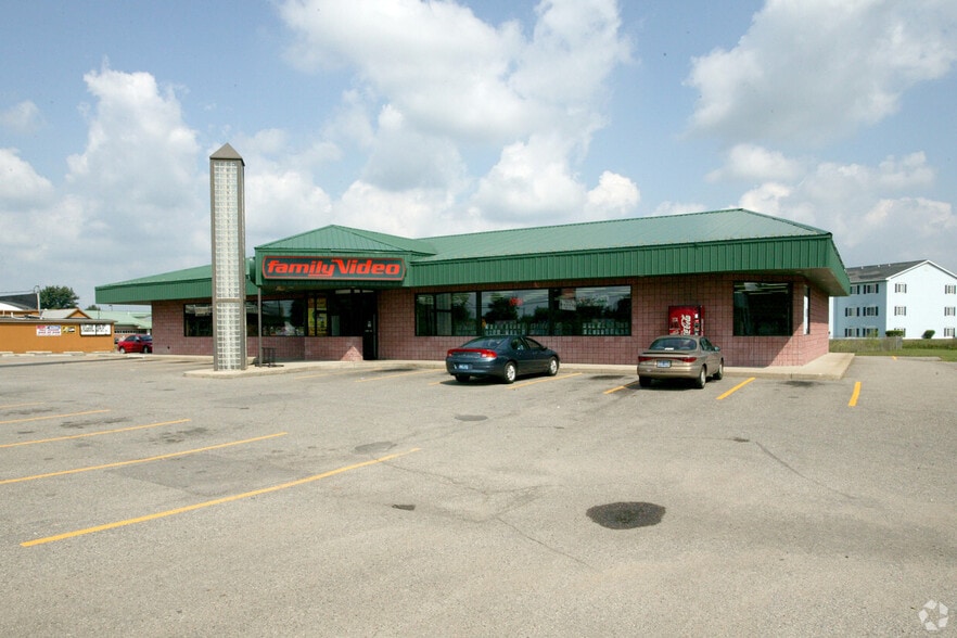 1150 W Michigan Ave, Marshall, MI à louer - Photo du bâtiment - Image 2 de 5