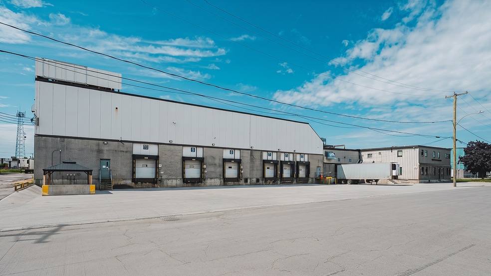 3280 Rue Marconi, Mascouche, QC for sale - Building Photo - Image 2 of 8