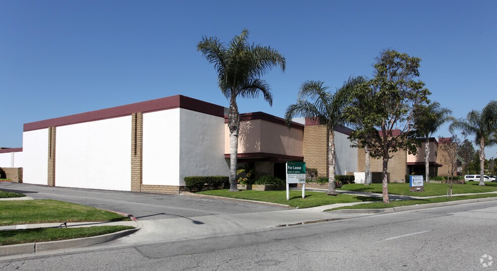 3630-3640 Skypark Dr, Torrance, CA à louer - Photo principale - Image 1 de 4