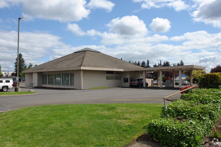 510 SE 122nd Ave, Portland, OR à vendre - Photo du bâtiment - Image 3 de 3