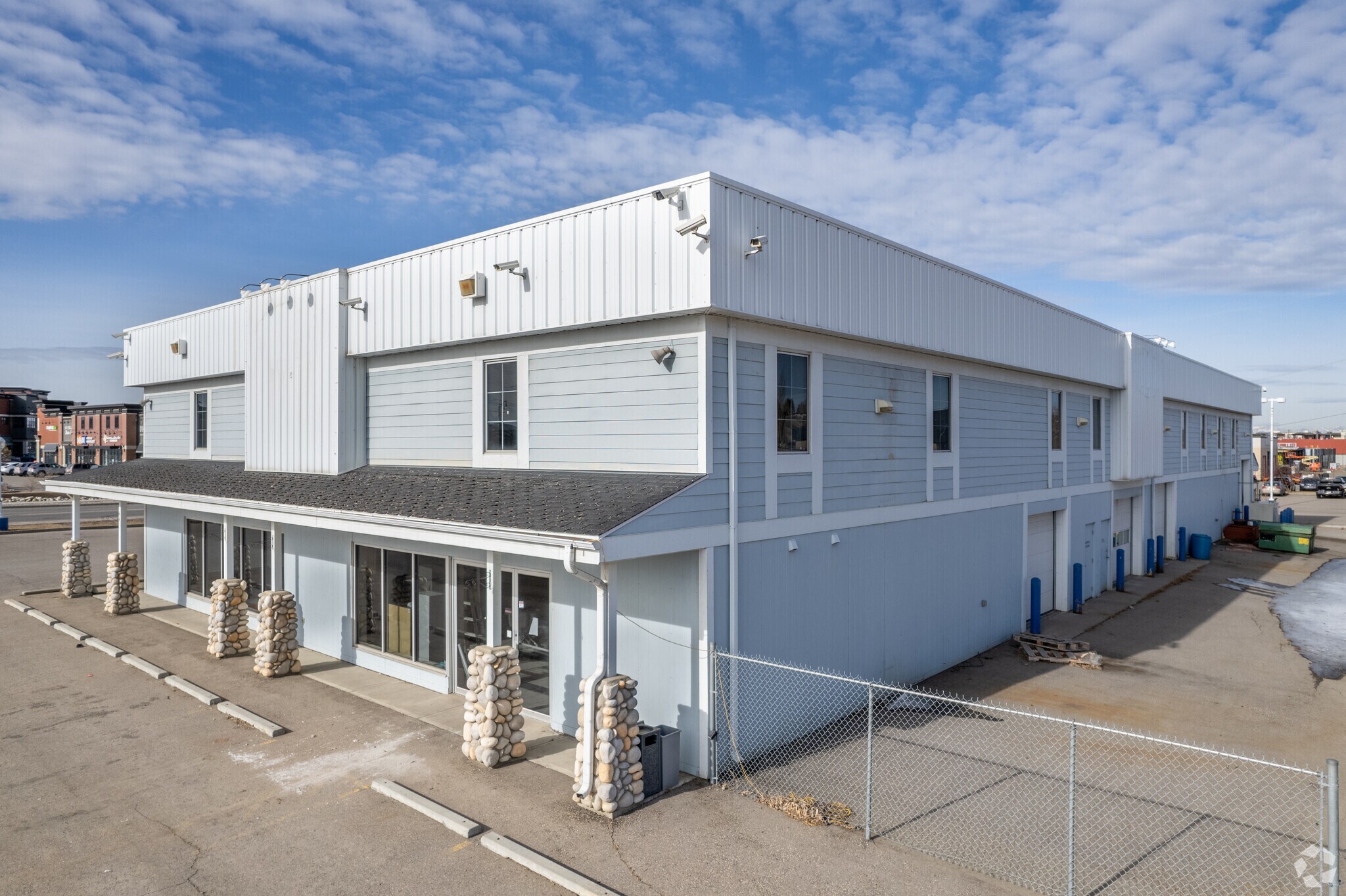 340 Railway St W, Cochrane, AB for sale Building Photo- Image 1 of 1