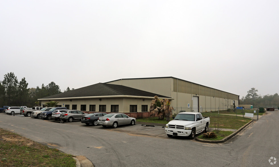 5689 Industrial Blvd, Milton, FL à vendre - Photo principale - Image 1 de 1