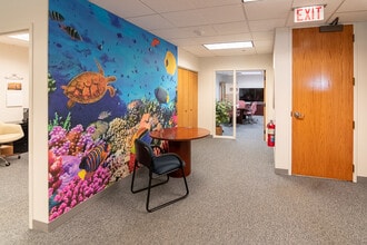 1051 Perimeter Dr, Schaumburg, IL for lease Interior Photo- Image 2 of 6