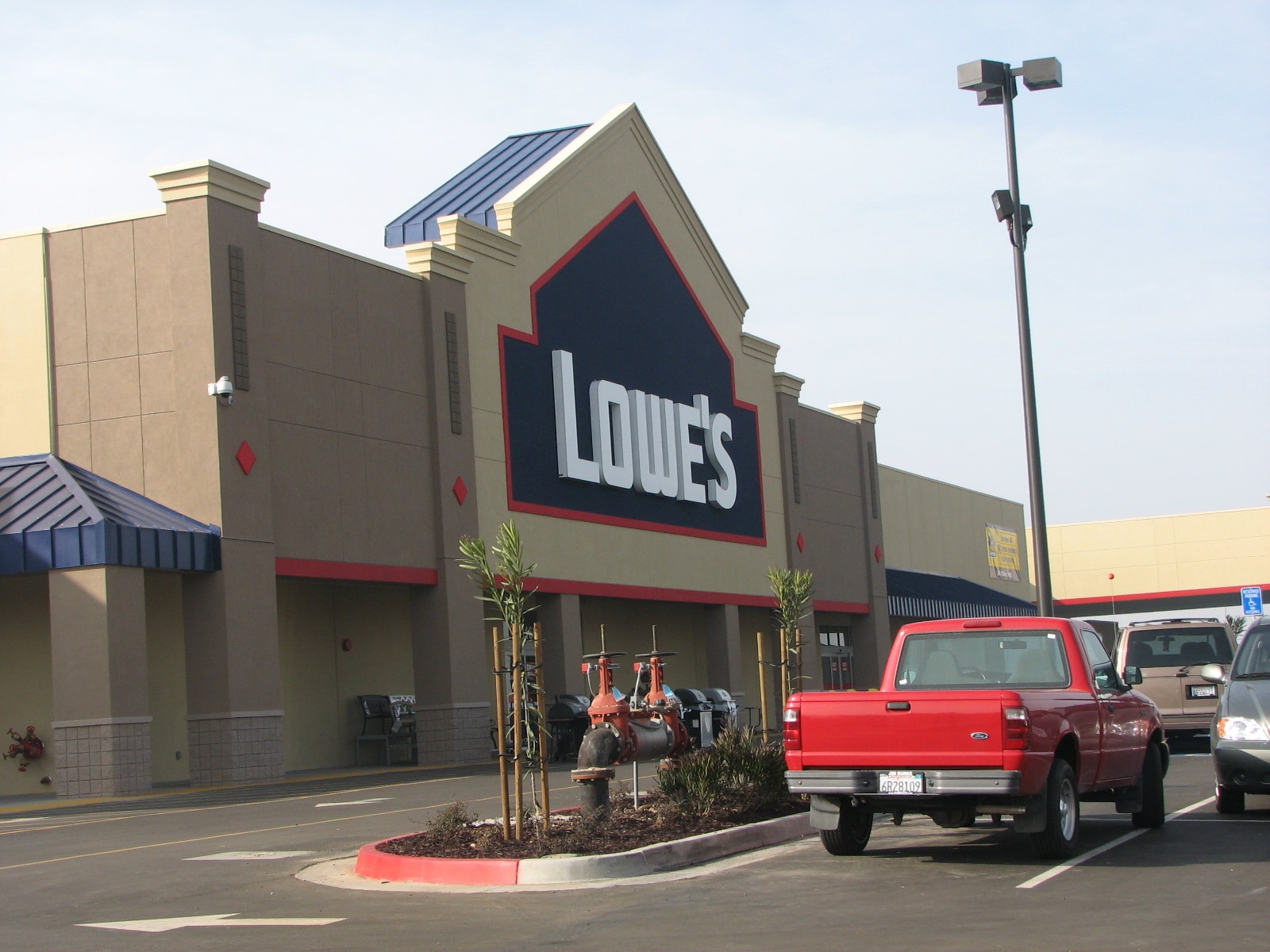 1621 Columbus St, Bakersfield, CA for lease Building Photo- Image 1 of 2