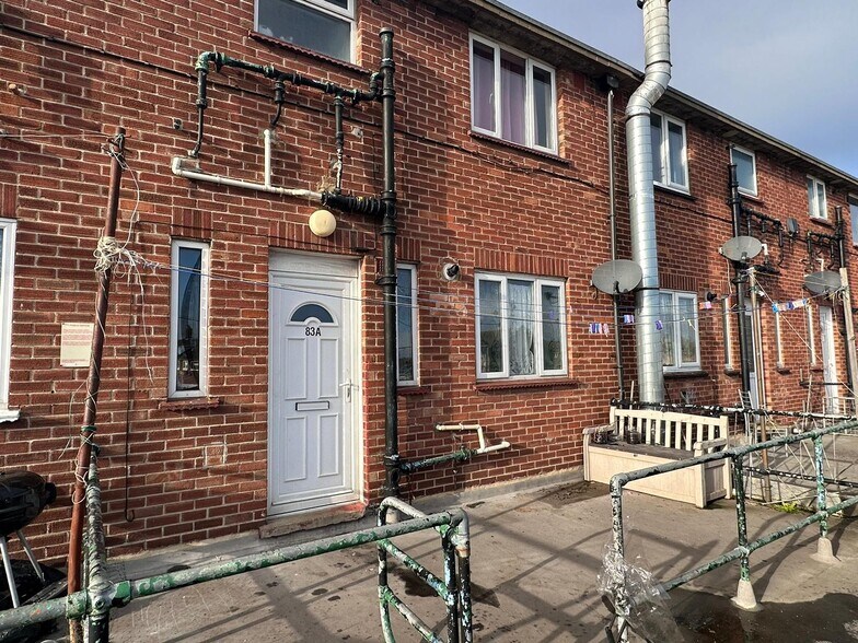 83 Magdalen Way Way, Great Yarmouth à vendre - Photo du bâtiment - Image 2 de 6