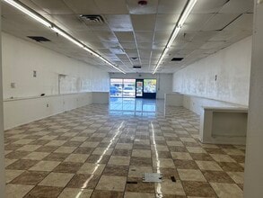 24805-24899 Alessandro Blvd, Moreno Valley, CA for lease Building Photo- Image 2 of 4