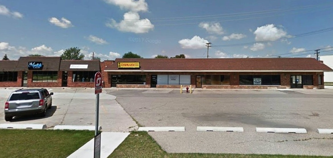 22325-22345 Kelly Rd, Eastpointe, MI for lease Primary Photo- Image 1 of 3