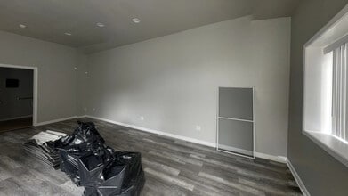 1632 N 29th St, Philadelphia, PA for lease Interior Photo- Image 1 of 4