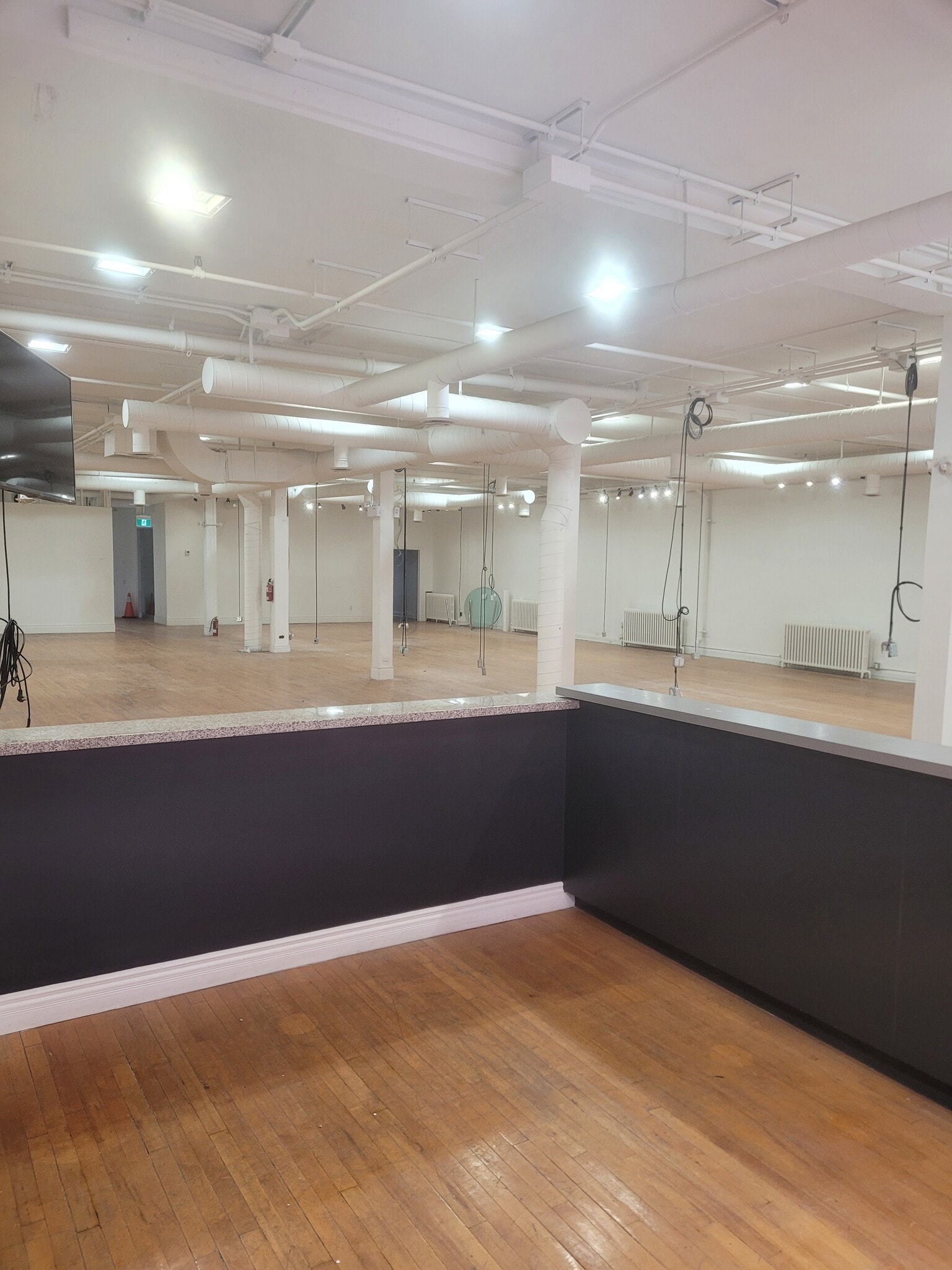 297-299 Queen St E, Toronto, ON à louer Photo intérieure- Image 1 de 7