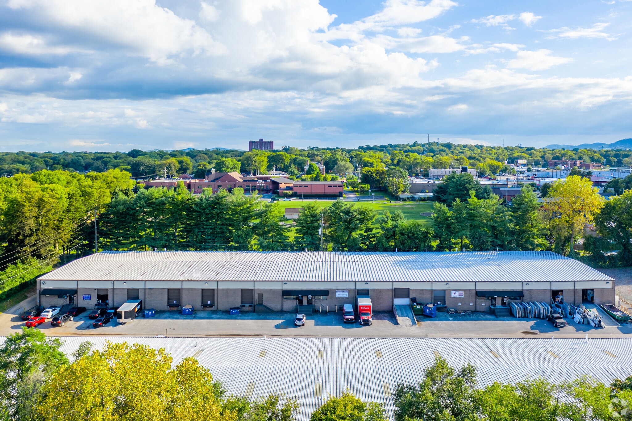 2832 Logan St, Nashville, TN for lease Primary Photo- Image 1 of 18