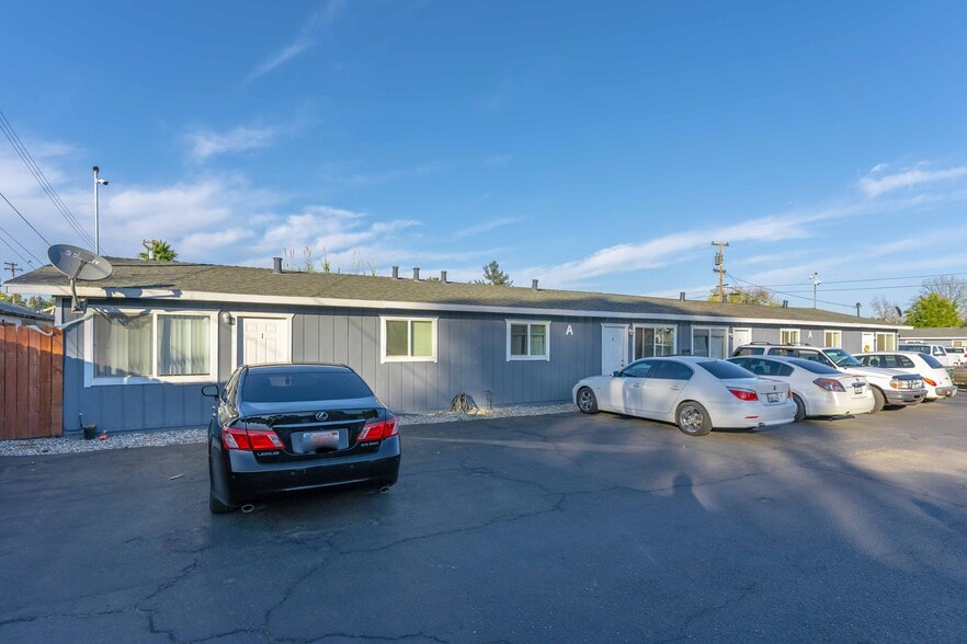 1816 Hile Ave, Marysville, CA for sale - Building Photo - Image 1 of 22