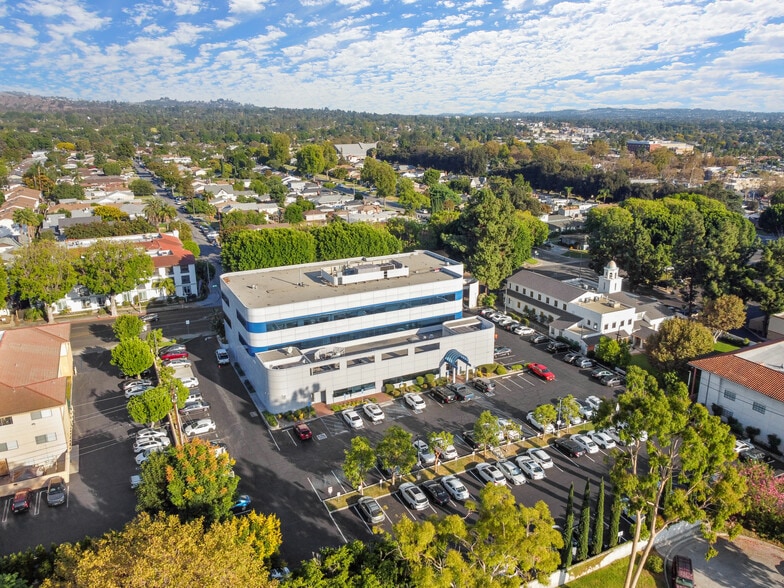 8135 S Painter Ave, Whittier, CA for lease - Building Photo - Image 3 of 26