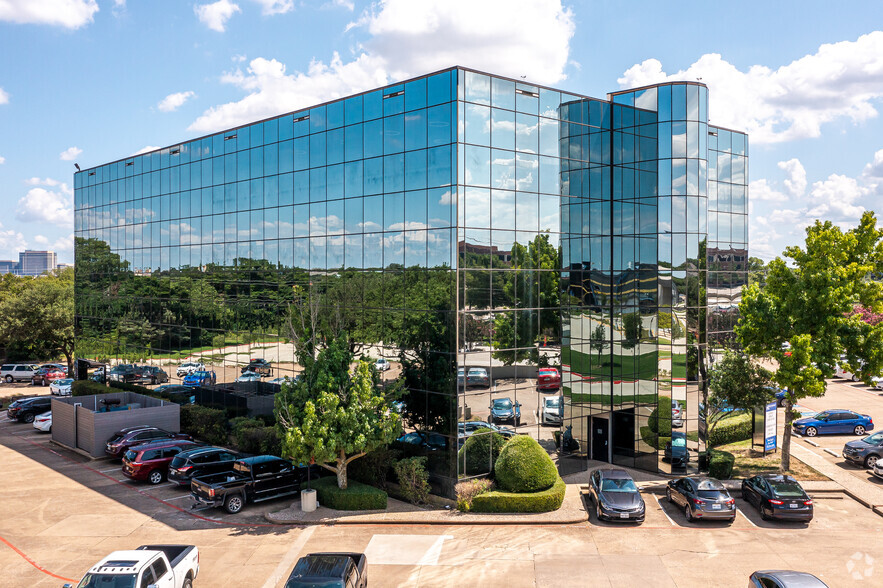 1700 Alma Dr, Plano, TX for lease - Primary Photo - Image 1 of 11