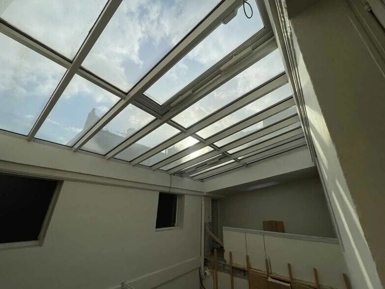 Bureau dans Bordeaux à vendre - Photo intérieure - Image 1 de 3