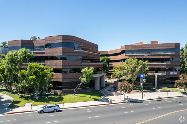 More details for 20750 Ventura Blvd, Woodland Hills, CA - Office, Office/Retail for Lease