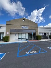 12125 Day St, Moreno Valley, CA à louer Photo du bâtiment- Image 1 de 3