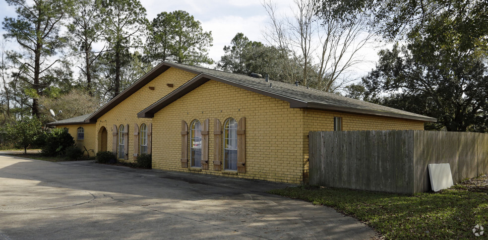 1433 E LA Hwy 30, Gonzales, LA for sale - Primary Photo - Image 1 of 1