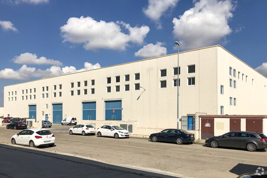 Calle Río Júcar, 3, Algete, Madrid à louer - Photo du bâtiment - Image 2 de 3