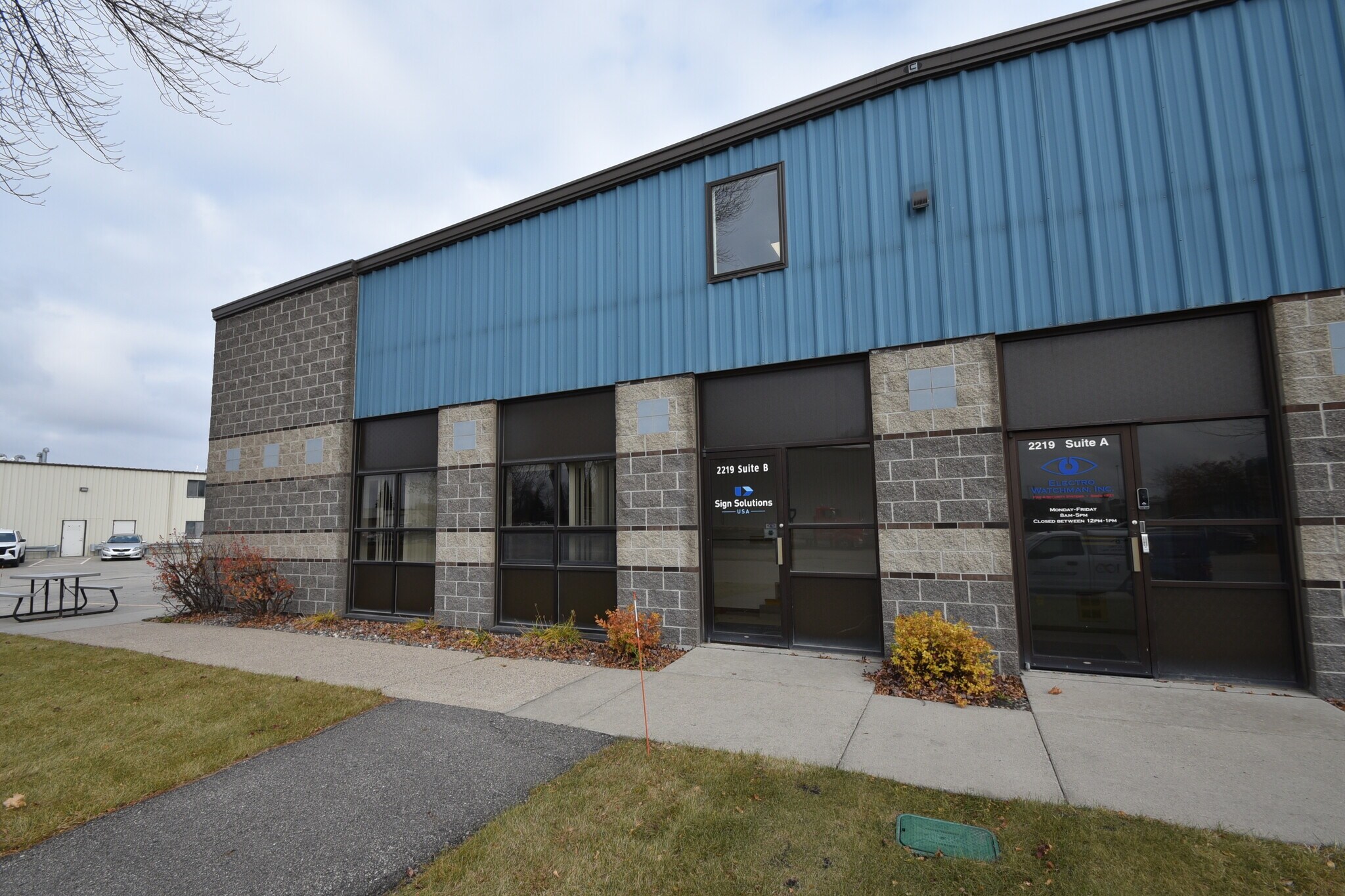 2219 12th N St, Fargo, ND for lease Building Photo- Image 1 of 5