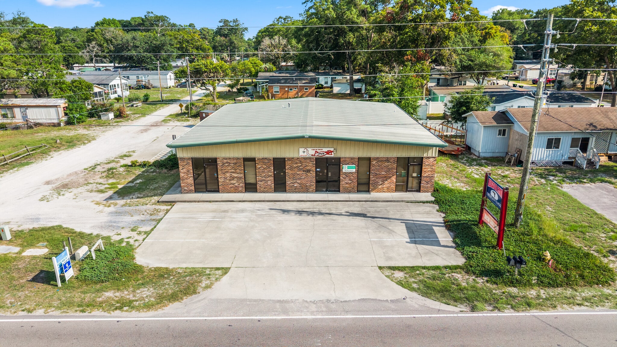 7227 Beach Dr SW, Ocean Isle Beach, NC for lease Building Photo- Image 1 of 66