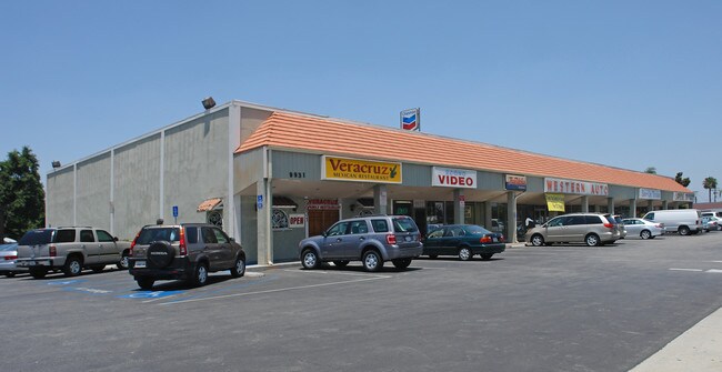 More details for 9911-9931 Orr and Day Rd, Santa Fe Springs, CA - Retail, Flex for Lease