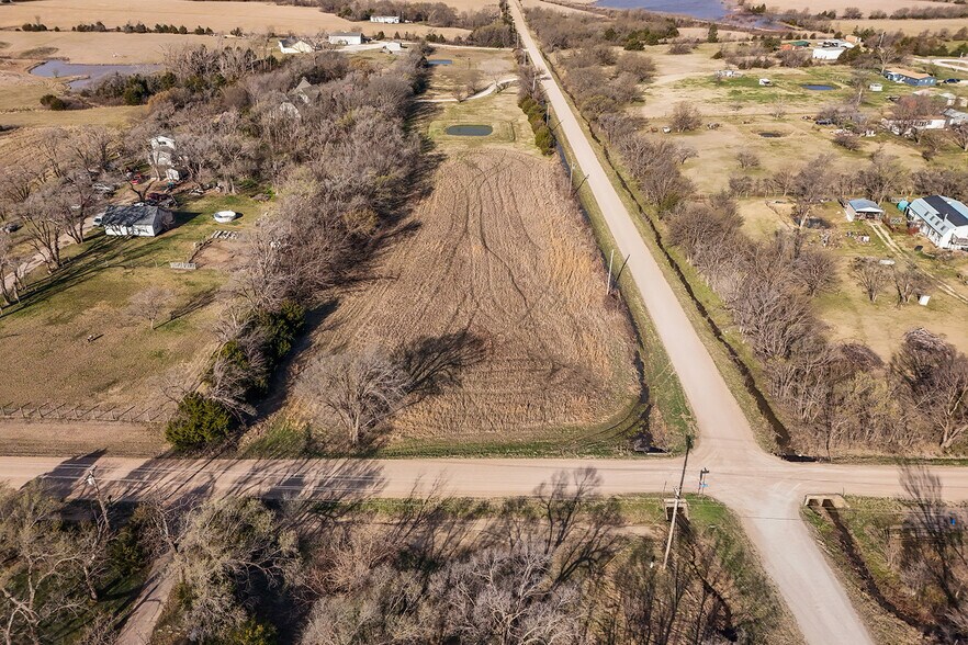 2.45+/- Acres on 55th and 159th st, Rose Hill, KS for sale - Building Photo - Image 3 of 22