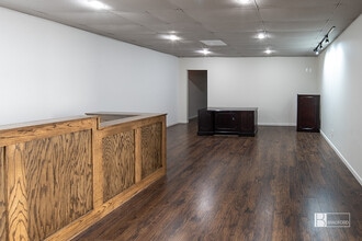 3530 Forest Ln, Dallas, TX à louer Photo intérieure- Image 2 de 9