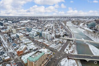 124 10th St NW, Calgary, AB - Aerial map view - Image1