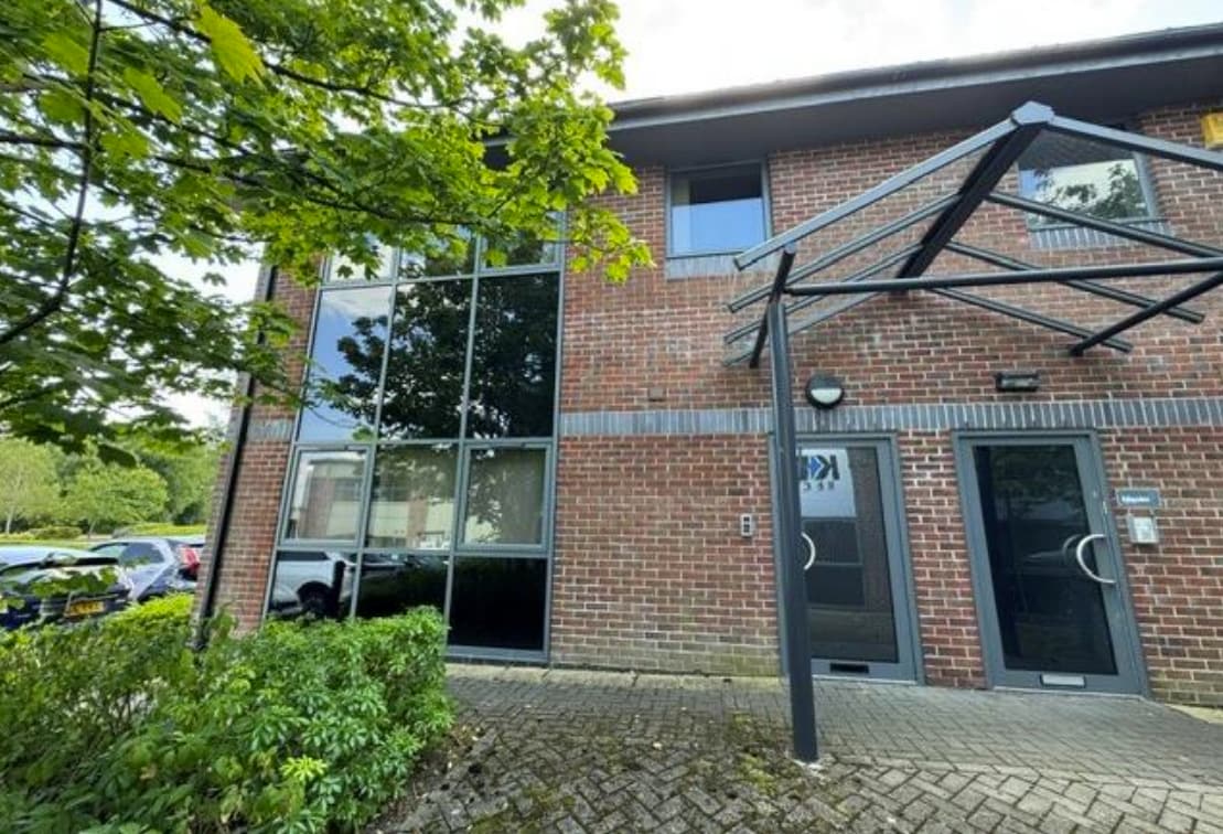 6 Newborough Rd, Burton On Trent for lease Building Photo- Image 1 of 3