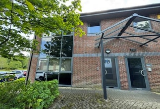 6 Newborough Rd, Burton On Trent for lease Building Photo- Image 1 of 3