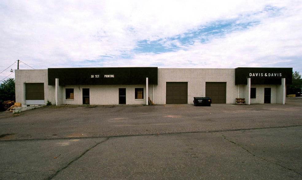 2249 W College Ave, Englewood, CO à vendre - Photo du bâtiment - Image 2 de 3