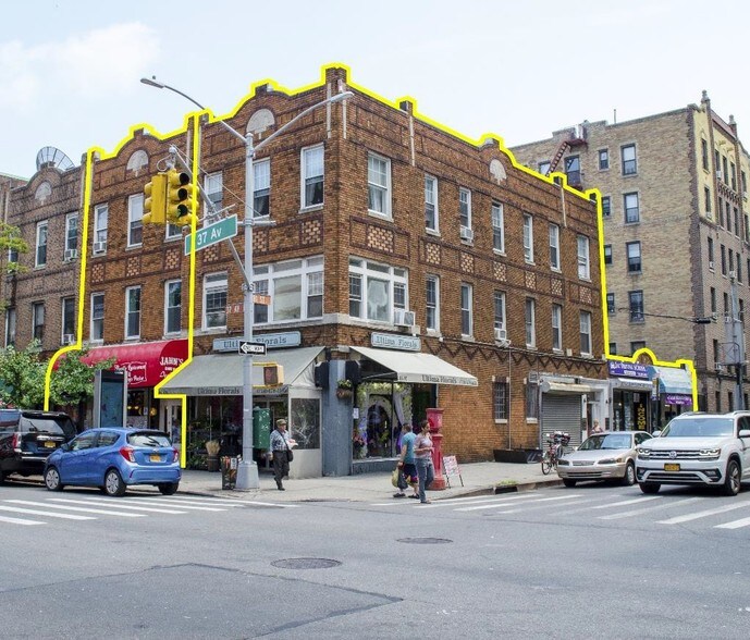 81-02 37th Ave, Jackson Heights, NY à louer - Photo du bâtiment - Image 2 de 4