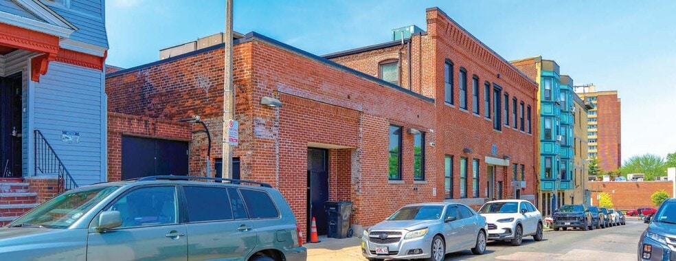 384 Warren St, Roxbury, MA for sale - Building Photo - Image 3 of 9