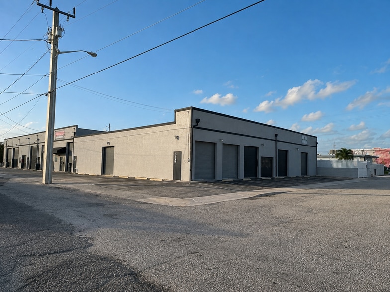 18-24 NW 2nd St, Hallandale Beach, FL for sale - Building Photo - Image 2 of 5
